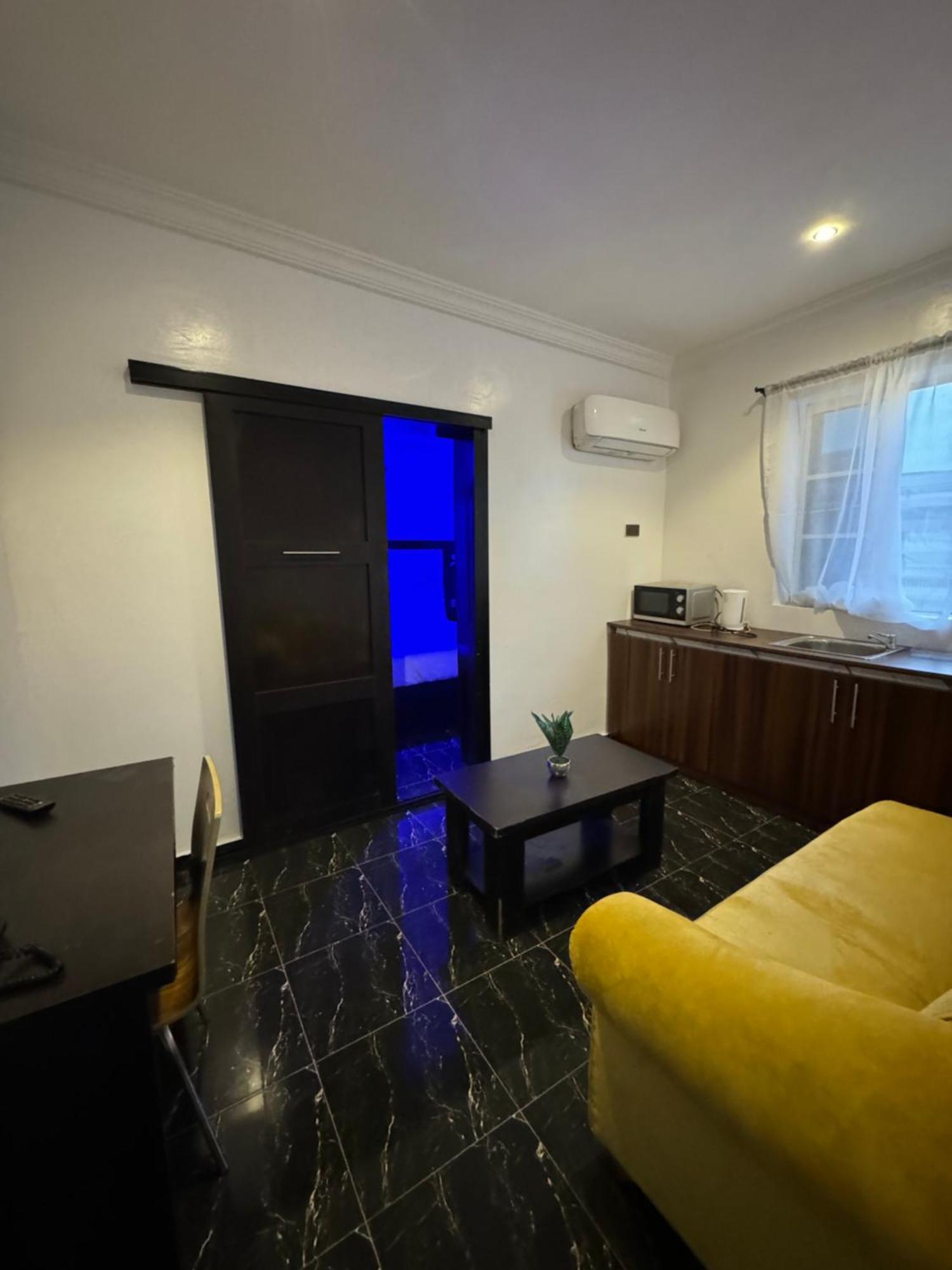 Posh Hotel And Suites Ikeja Extérieur photo