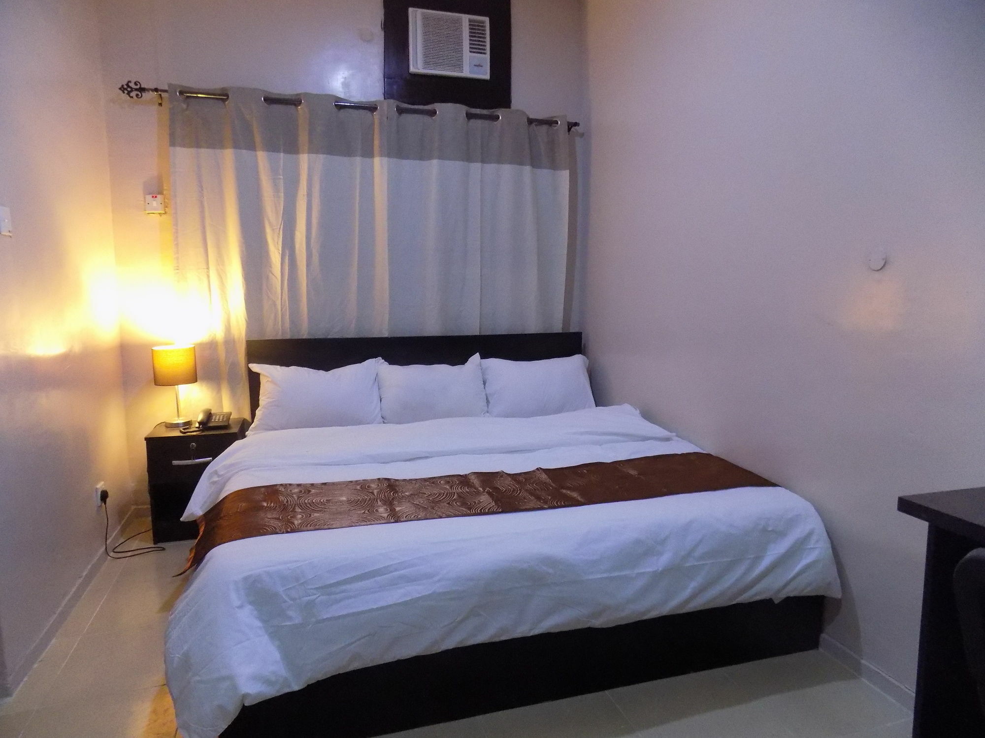 Posh Hotel And Suites Ikeja Extérieur photo