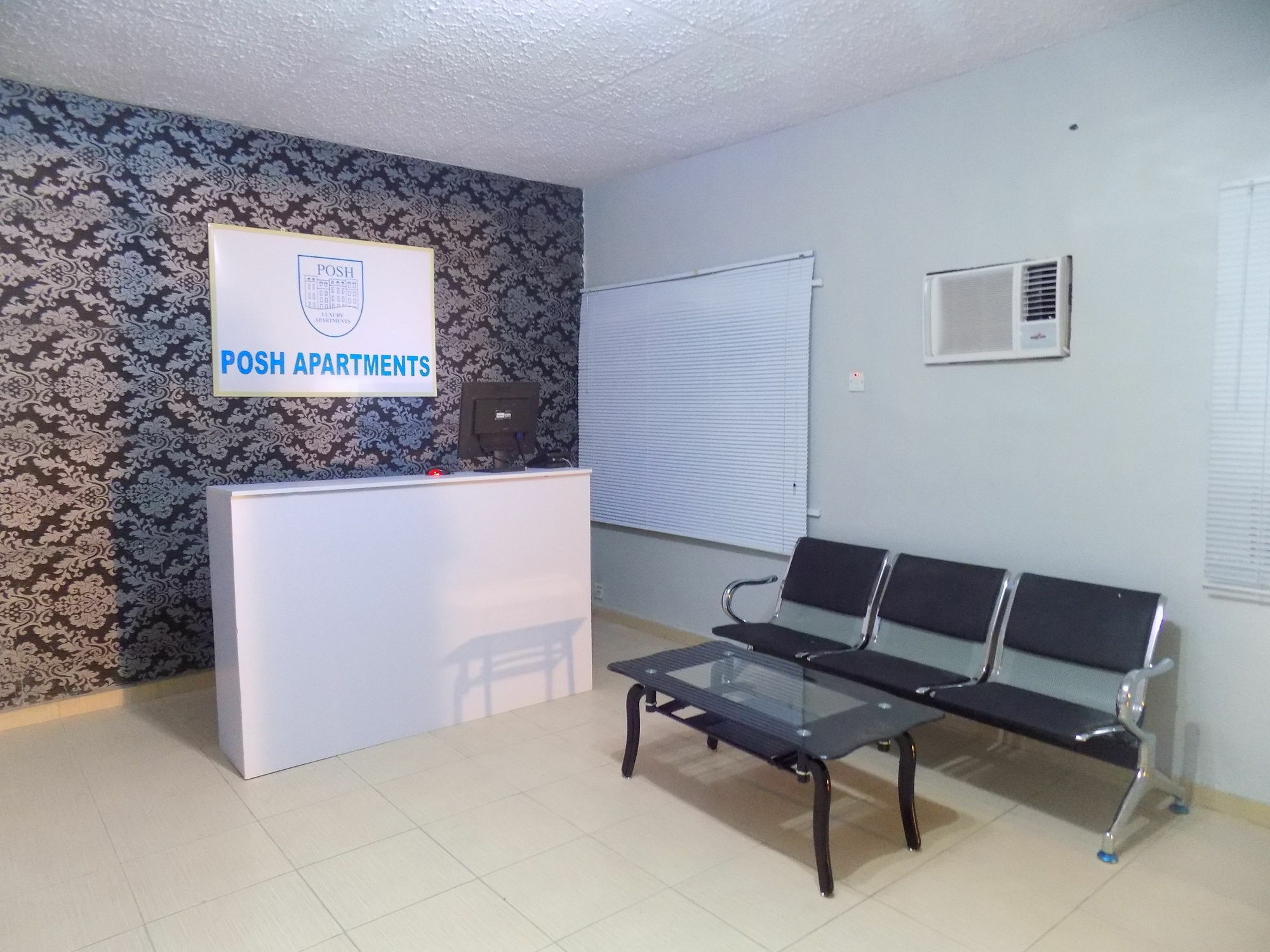 Posh Hotel And Suites Ikeja Extérieur photo