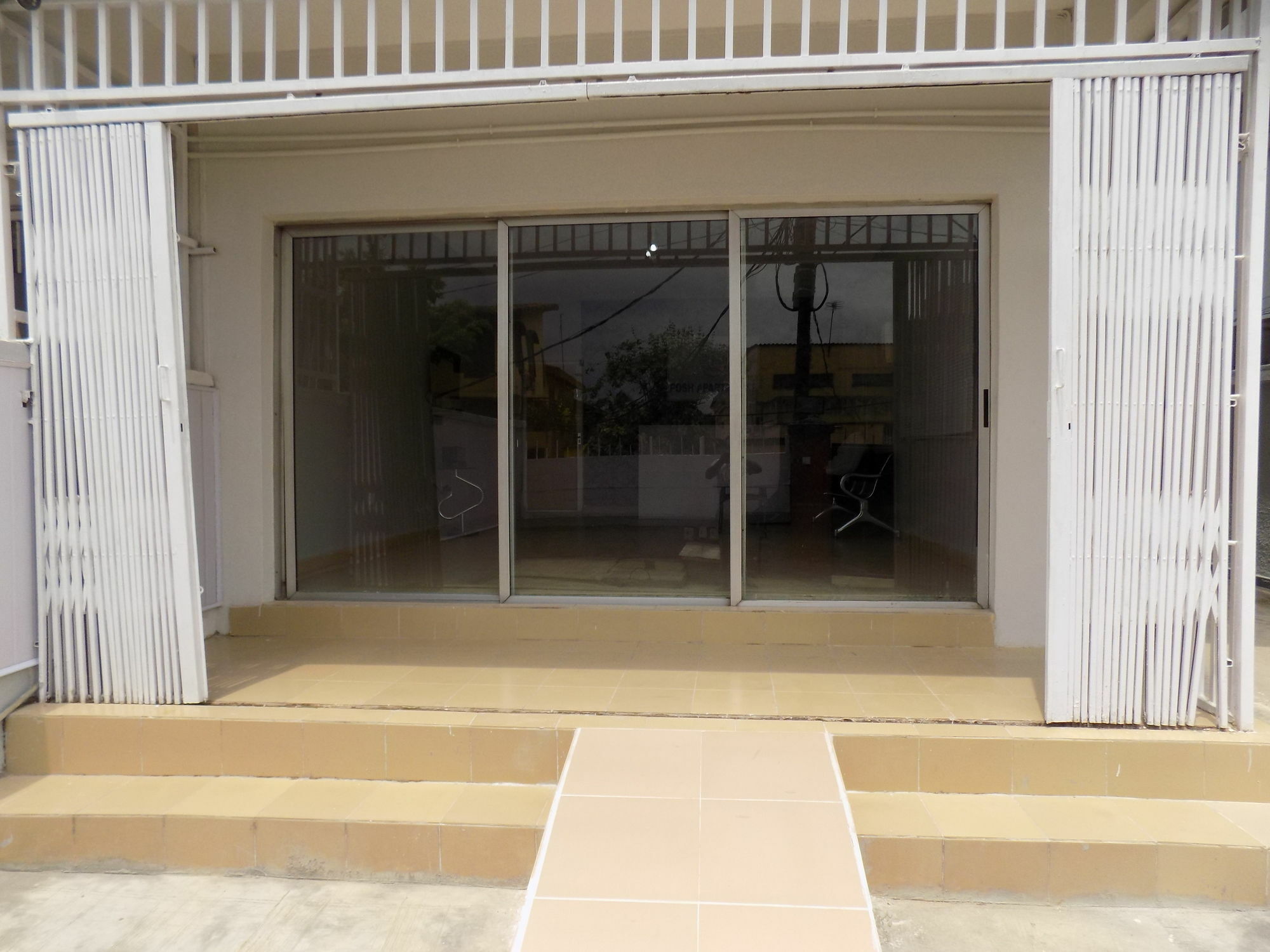 Posh Hotel And Suites Ikeja Extérieur photo